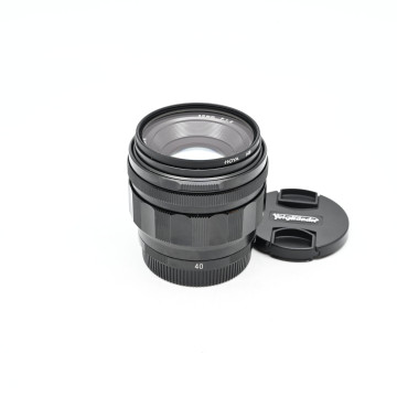 VOIGTLANDER 40/1,2 - SONY...