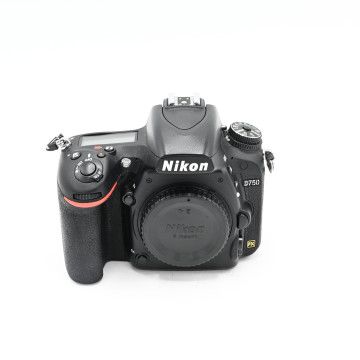 NIKON D750 (15 580 CLICS) -...