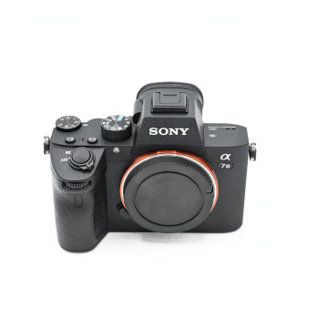 SONY ALPHA 7 III (1 533...