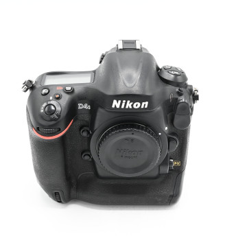 NIKON D4S (92 000 CLICS) -...