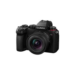 PANASONIC HYBRIDE LUMIX S5D