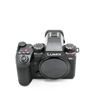 PANASONIC S5 II (3 325...