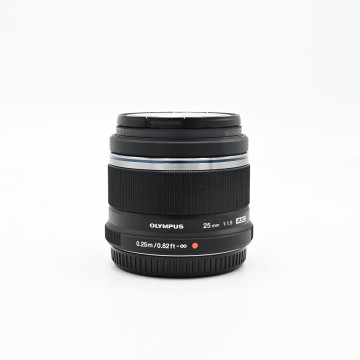 OLYMPUS ZUIKO 25/1,8 -...