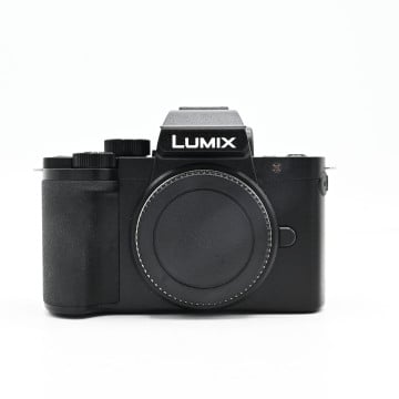PANASONIC LUMIX DC-G100...