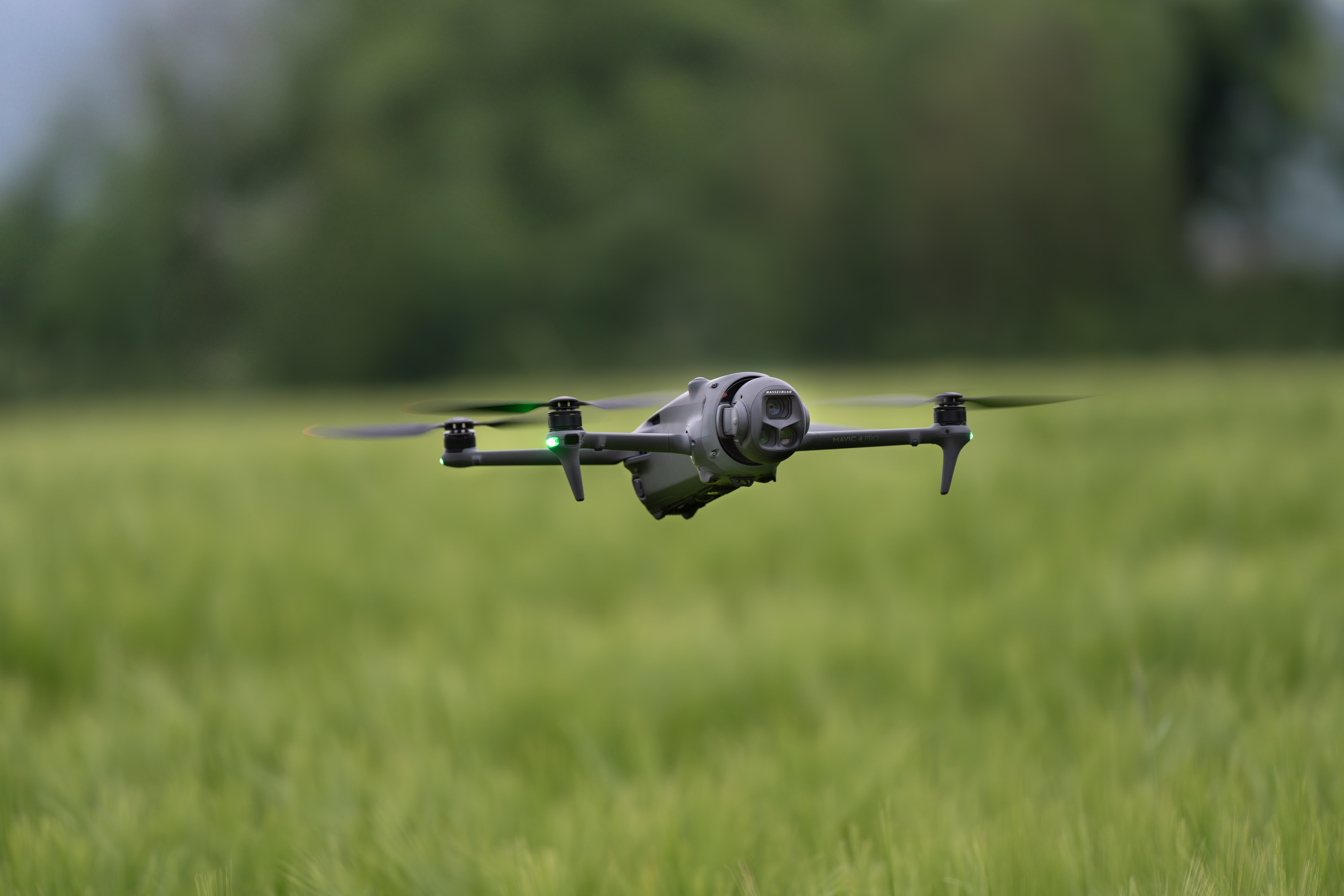 DJI_DRONE_MAVIC_4_PRO