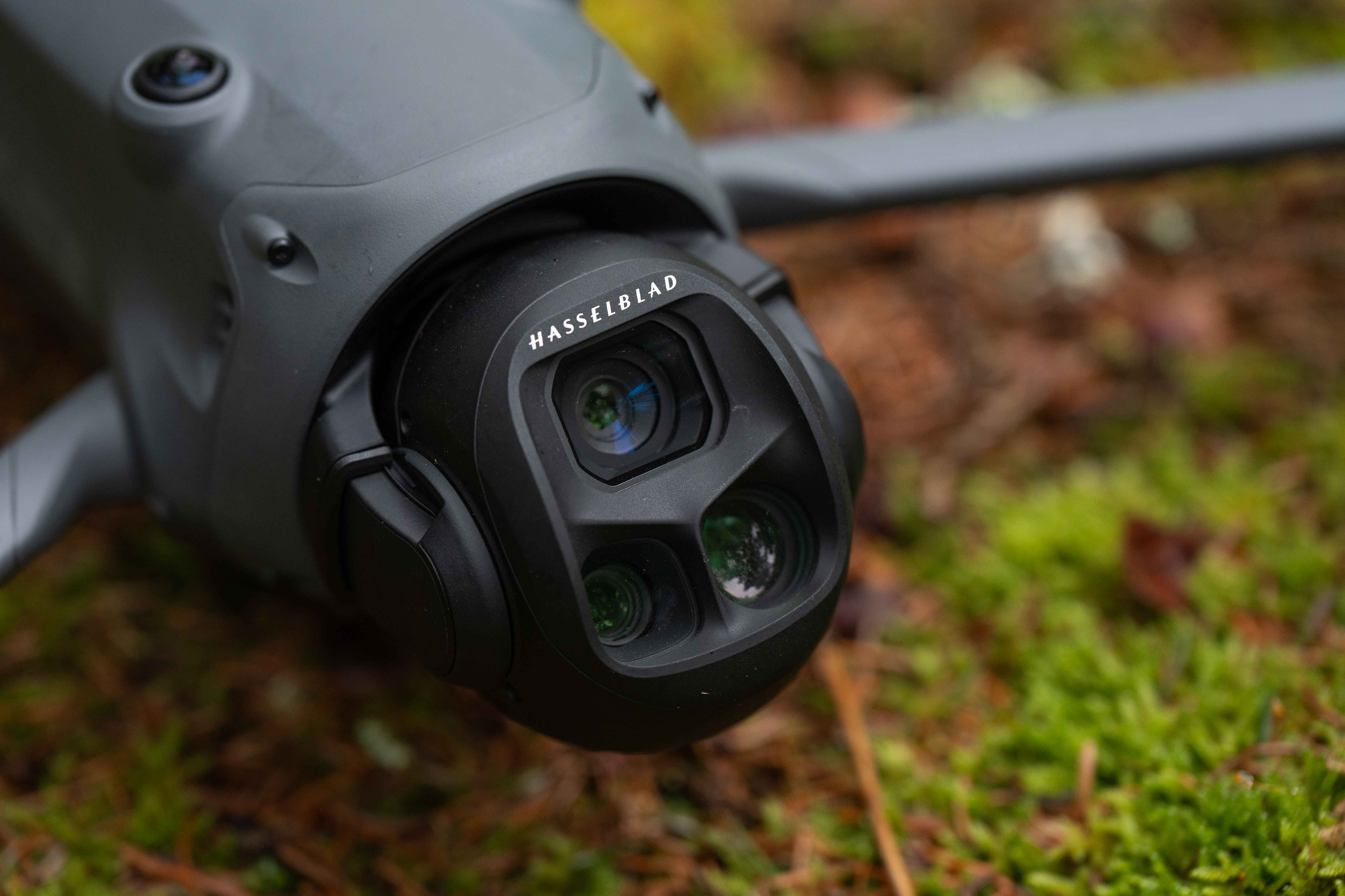 DJI_MAVIC4PRO_TRIPLE_CAM