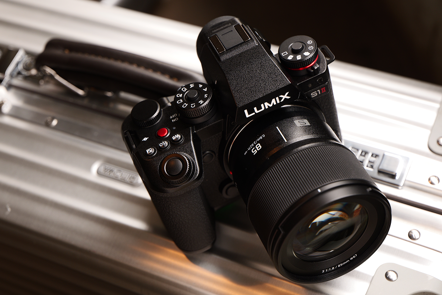 LUMIX_S1II