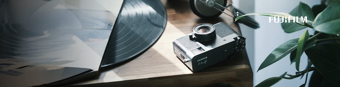 FUJIFILM X HALF